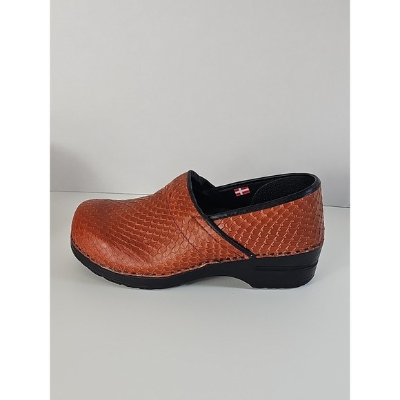 SANITA THE ORIGINAL DANISH CLOGS Comfort Clog Brown Animal Print Sz 9.5-40 - Picture 11 of 14